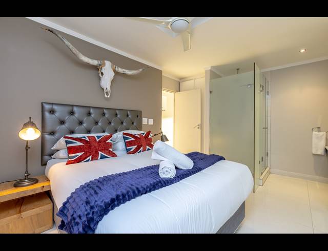 3 BEDROOM APARTMENT TO LET IN CAMPS BAY
